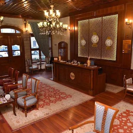 Augustus Boutique كونيا
