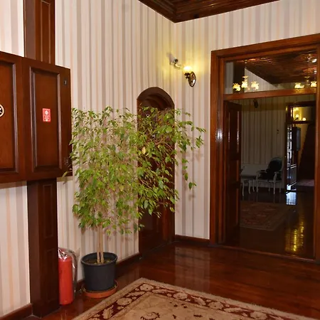 Augustus Boutique كونيا