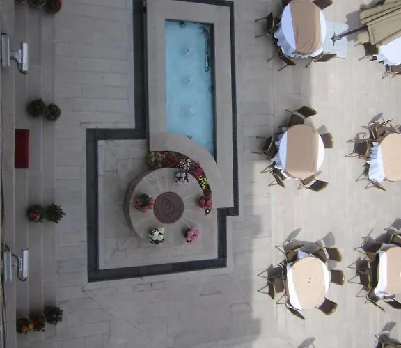 Augustus Boutique Hotel 4*